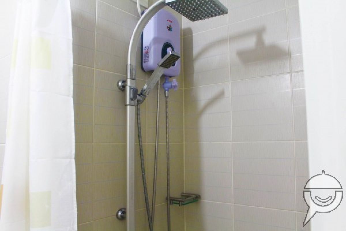 Condo for Rent with Free High Speed Internet in Makati07