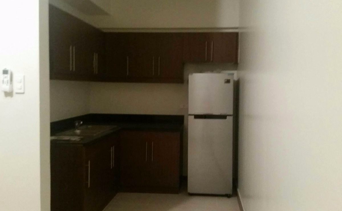 Affordable 2 Bedroom Condo For Rent Flair Towers Mandaluyong04
