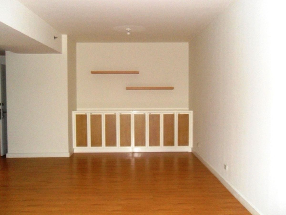 1 Bedroom Bare w Parking For Rent The Grove By Rockwell Pasig08