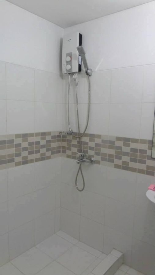 "The Exchange Regency, 2 Bedroom for Rent, Ortigas Center, Pasig, Bernadette Tud"02