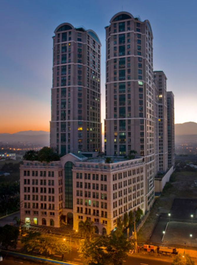 3 Floors Penthouse For Rent Renaissance Tower Near Ortigas CBD05