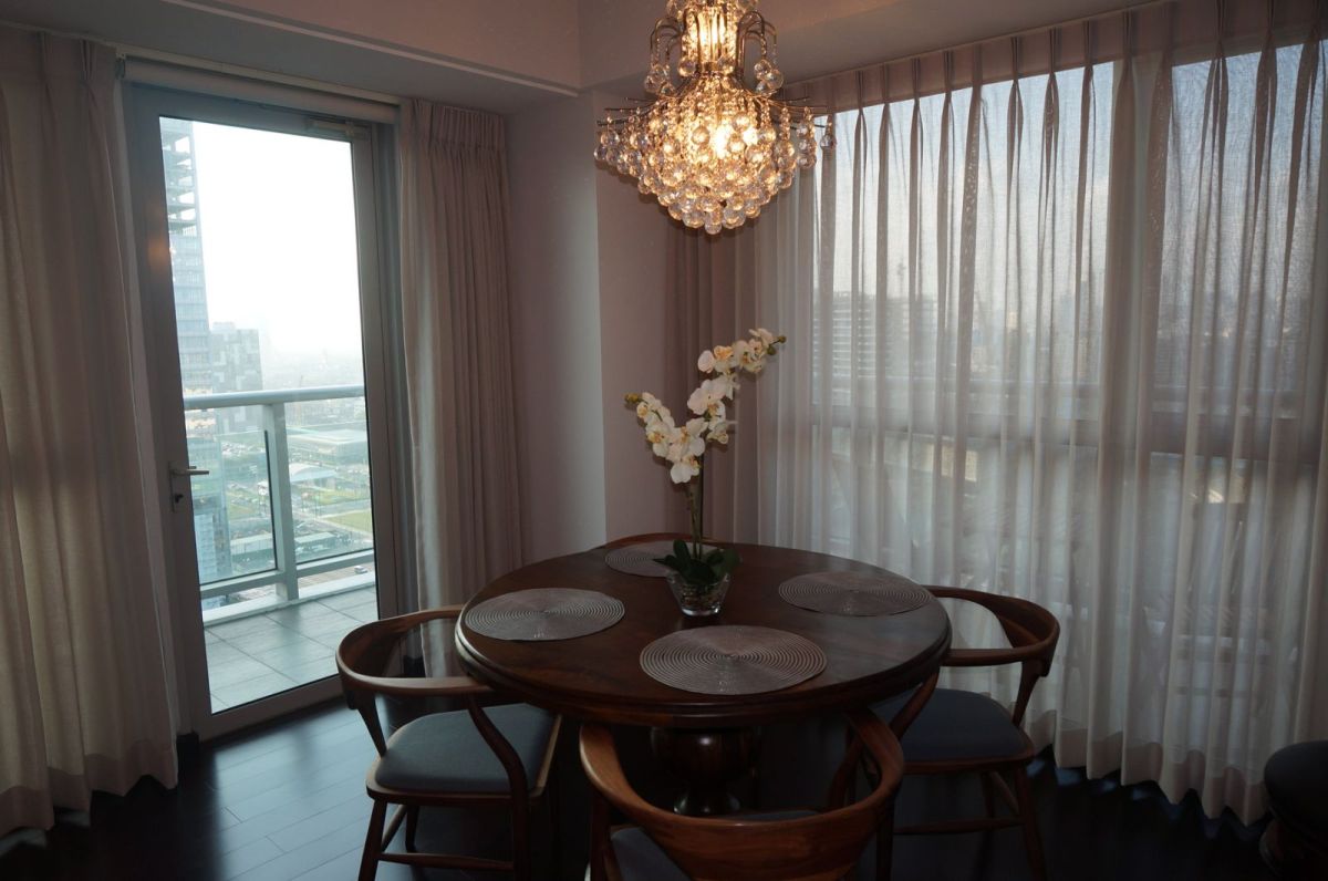 2BR for Lease East Tower One Serendra08