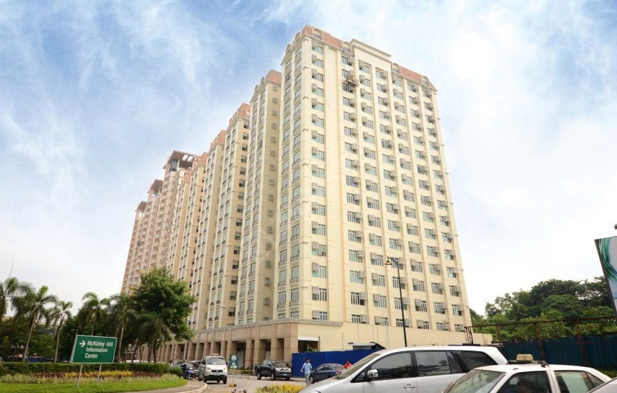 Stamford Residence s Fully Furnished Studio For Rent  Mckinley Hill09