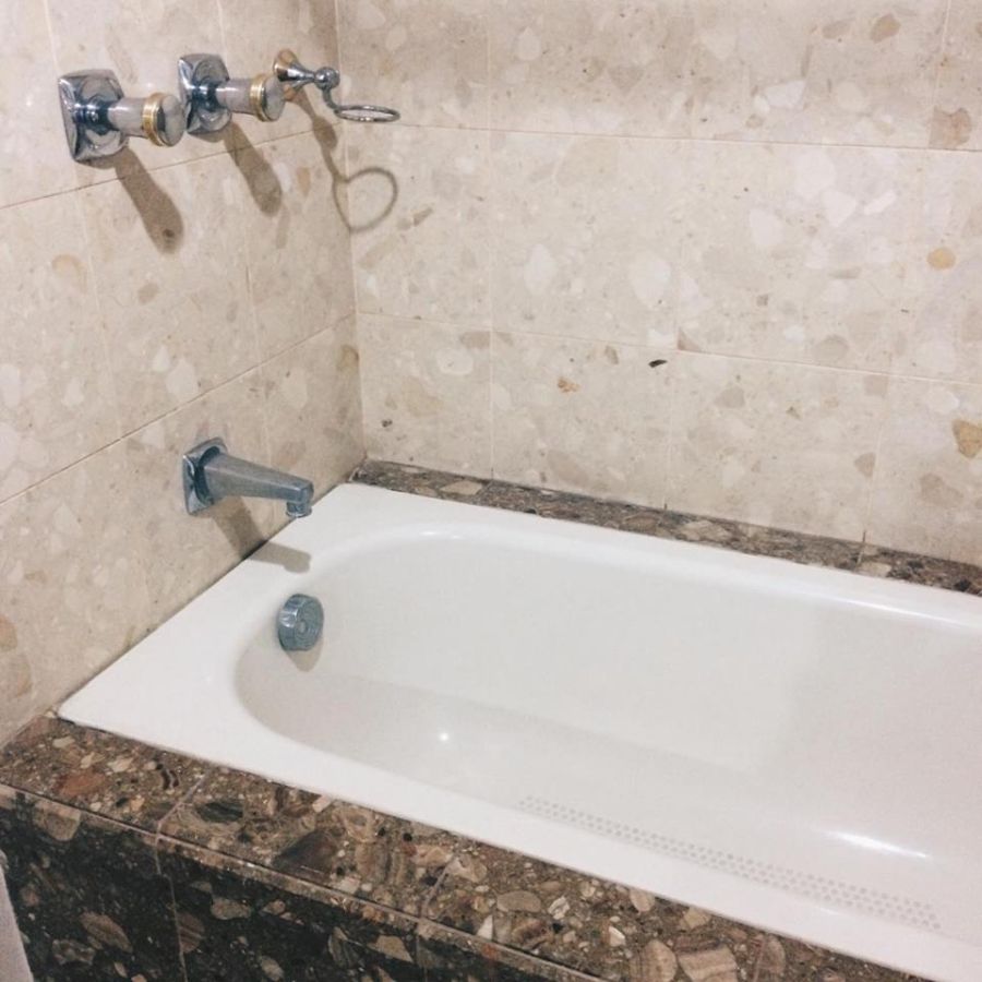 "Luna Gardens - 3 Bedroom, furnished w parking, 247sqm, Rockwell"06