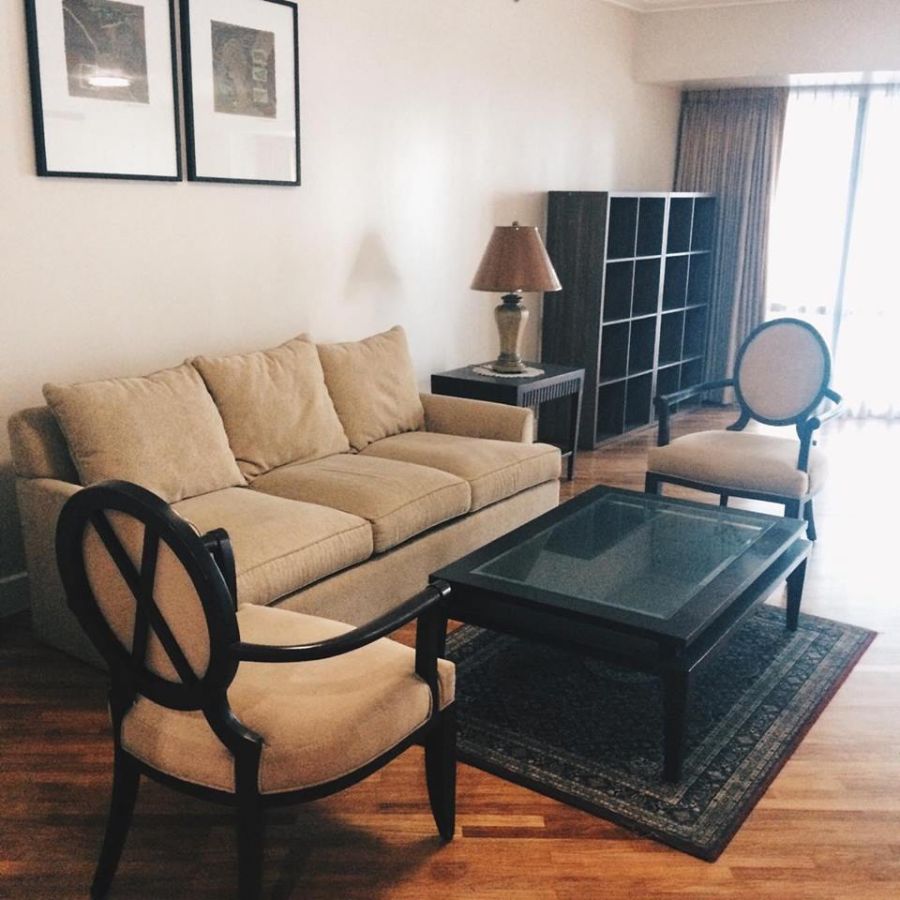 "Luna Gardens - 3 Bedroom, furnished w parking, 247sqm, Rockwell"08