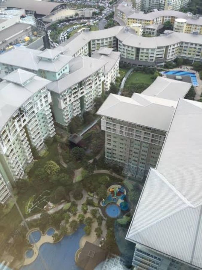 "Palm Tower at One Serendra, 1 Bedroom, Furnished w Parking, 75 sqm"03