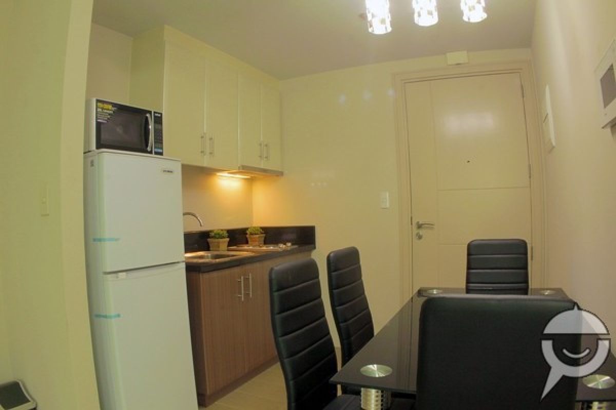 Studio Type Condo Near Resorts World With Parking05