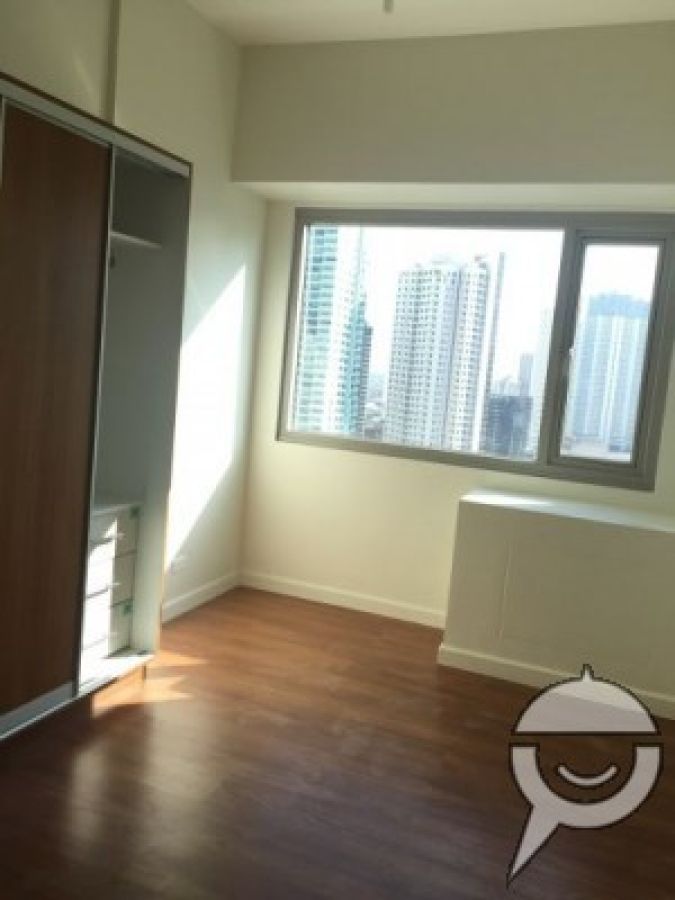 "Office Space for Rent in Eton Tower Makati, 22-28sqm Lot in Dela Rosa St. corner V. A. Rufino St, Makati, Bernadette Tud"02