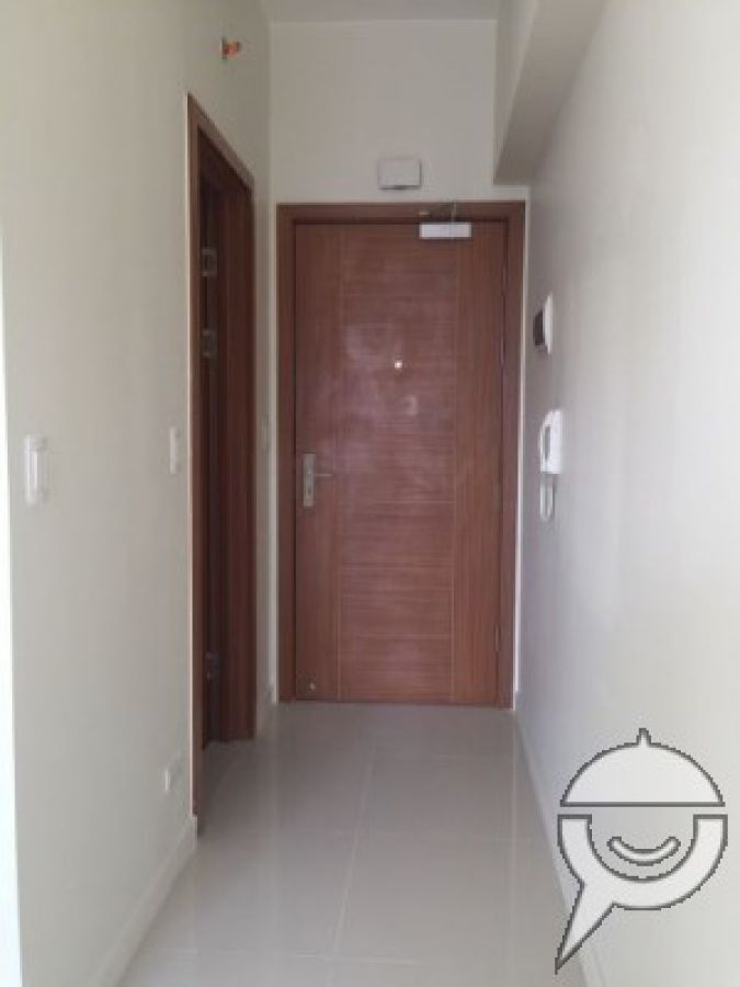 "Office Space for Rent in Eton Tower Makati, 22-28sqm Lot in Dela Rosa St. corner V. A. Rufino St, Makati, Bernadette Tud"04