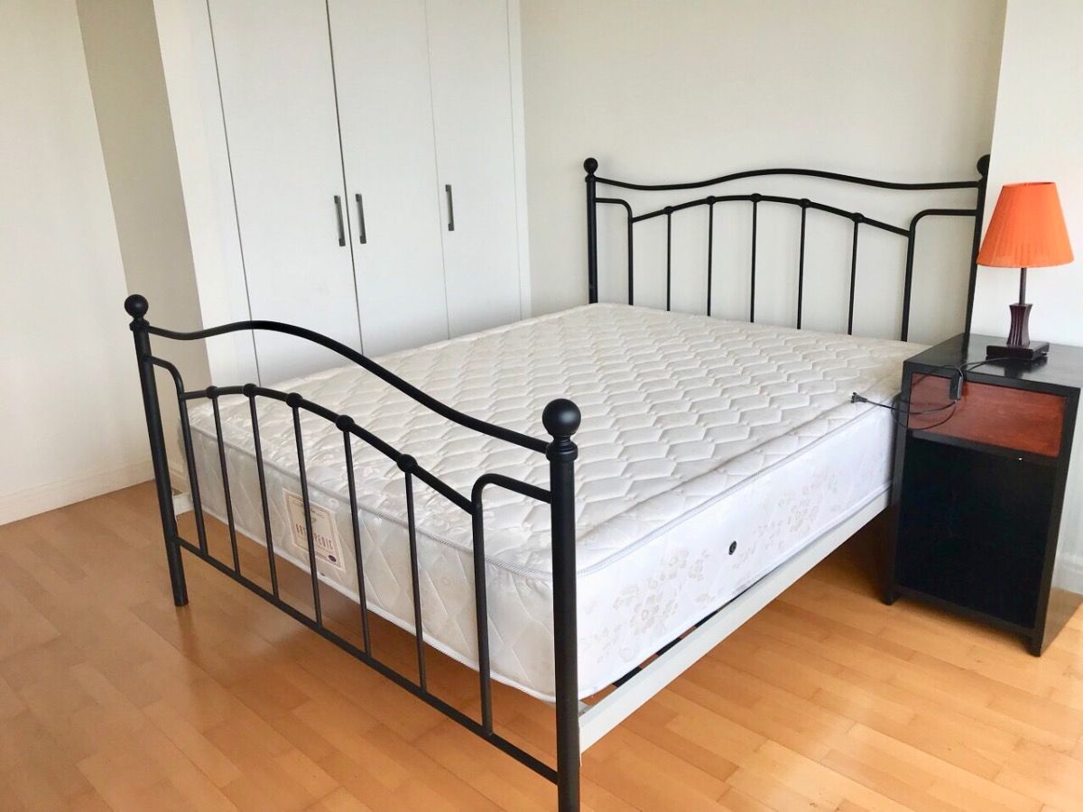 Luxurious 3BR Unit for Lease at One Rockwell West05