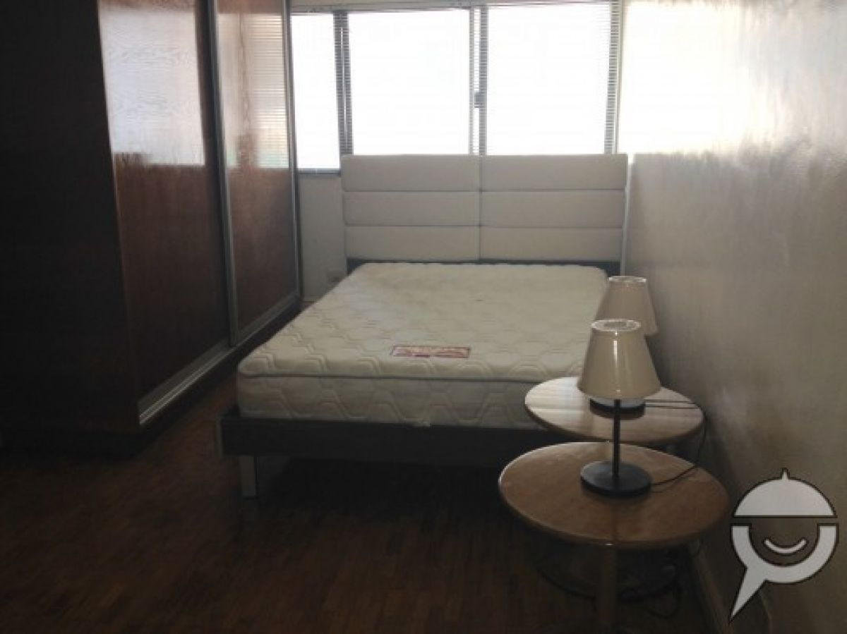 Affordable Two Bedroom Condo For Rent02