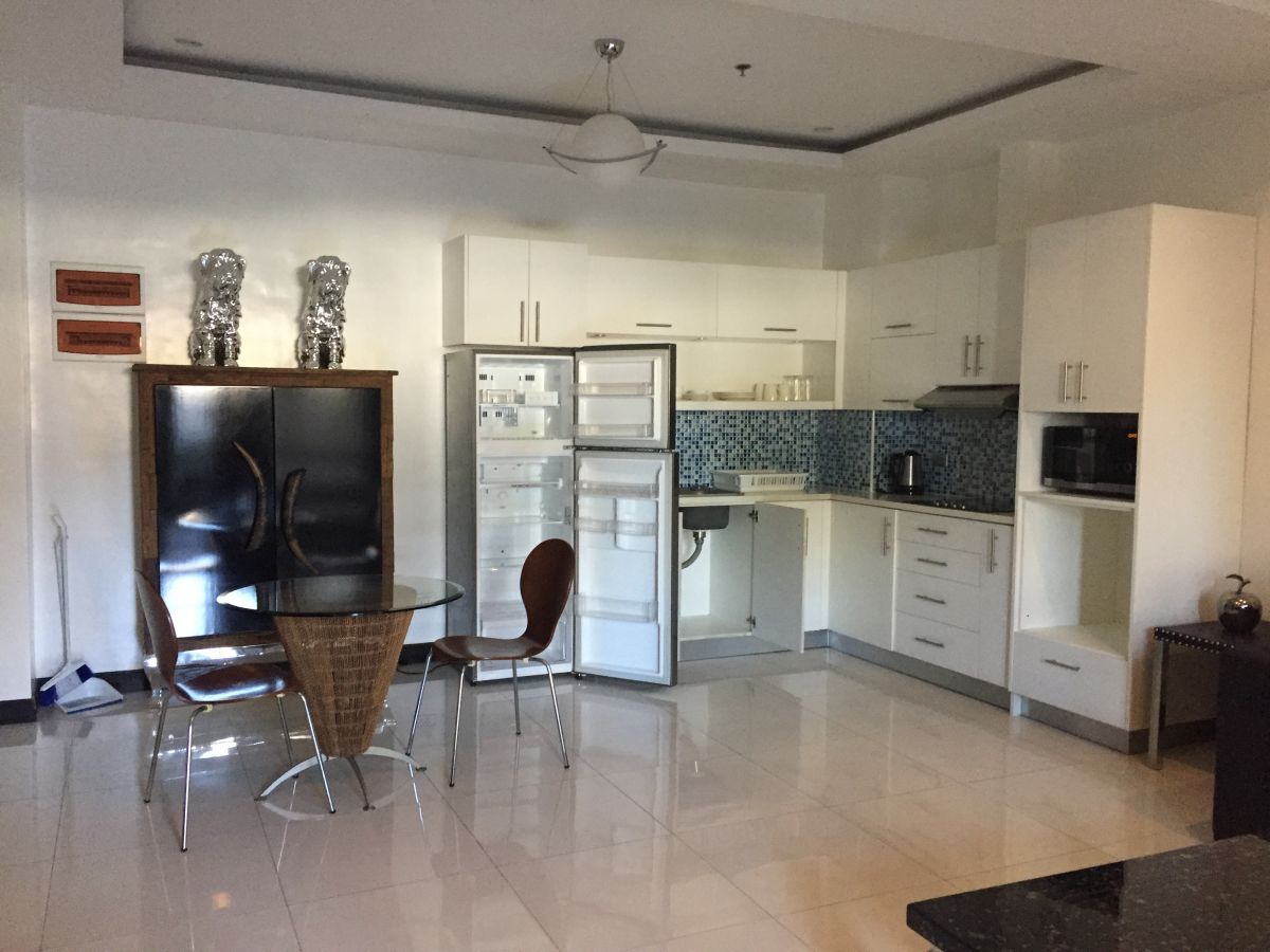 Condominium for Rent 1BR fully-furnished02