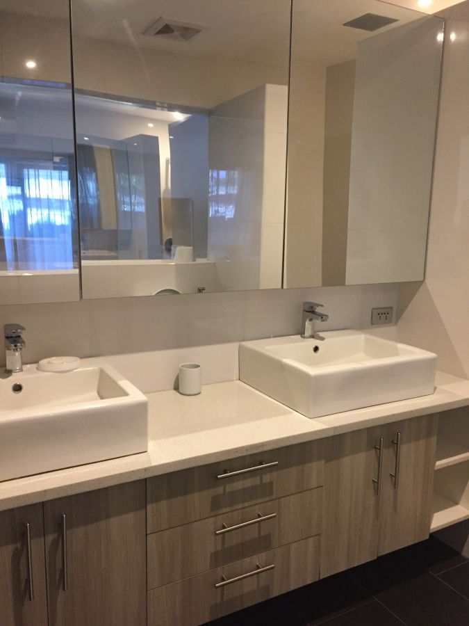 Condominium for Rent 1BR fully-furnished06