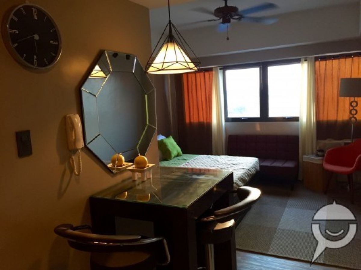 Suburban Studio in the Metro Manila East02