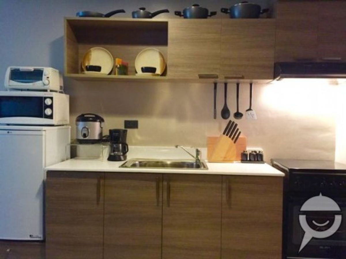 Suburban Studio in the Metro Manila East04