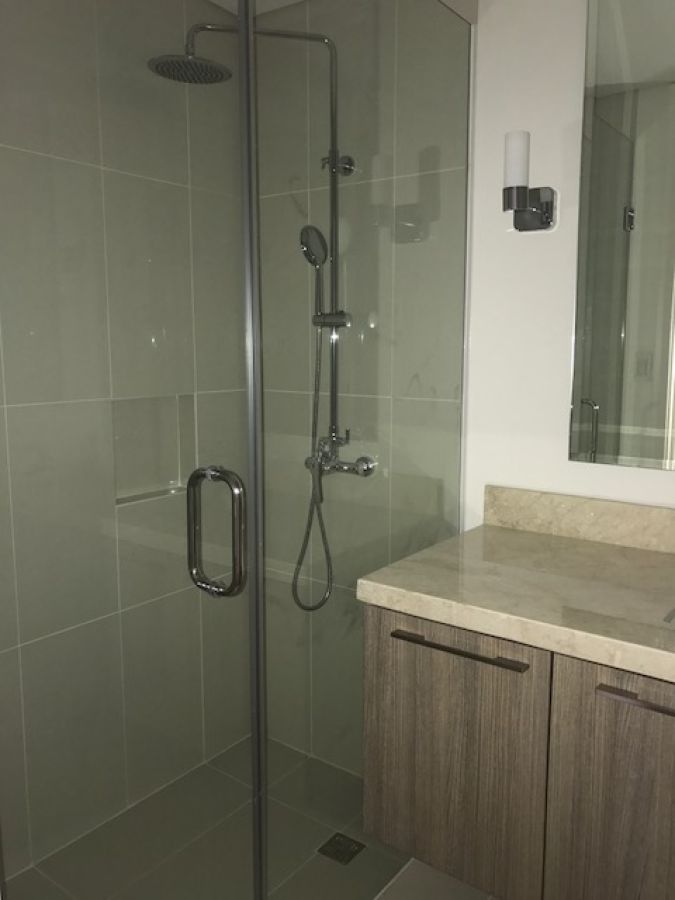 "2 Bedroom Condominium with parking in Alabang, Muntinlupa"05