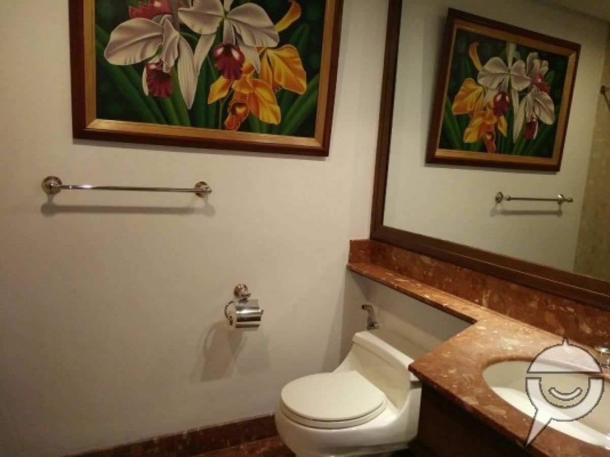"3 BEDROOMS FOR RENT IN RIZAL TOWER,ROCKWELL, MAKATI CITY"07