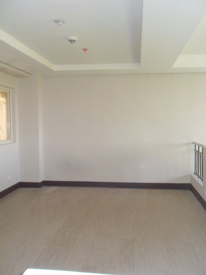 1 Bedroom Loft Type  Tuscany Private Estates McKinley Hill For Rent05