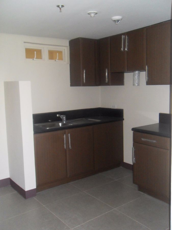 Loft 1 Bedroom at Mckinley Hill For Rent03