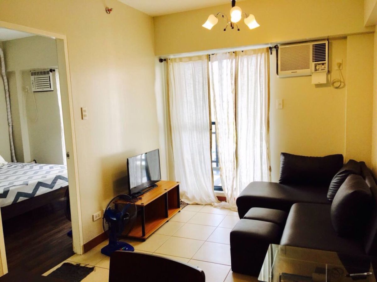 Fully Furnished 2 Bedroom with Parking Flair Towers Mandaluyong05