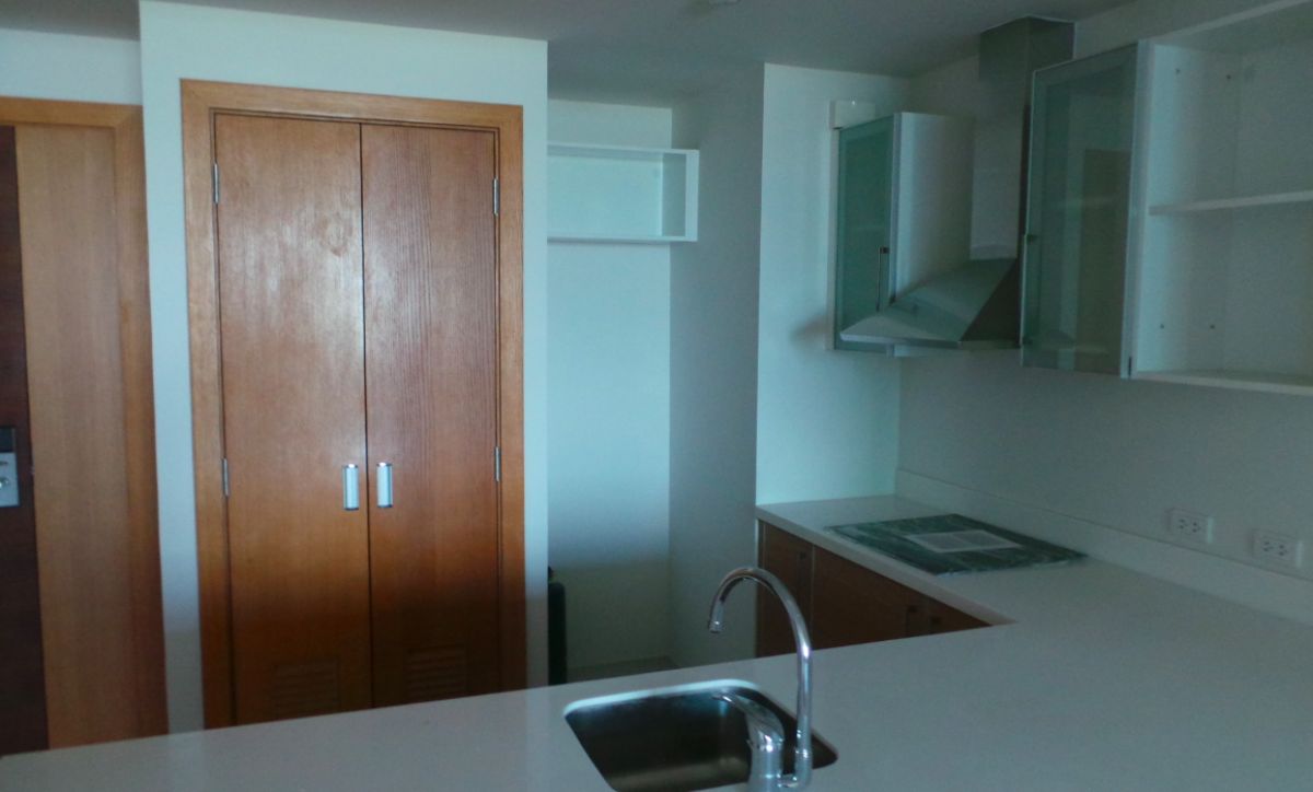 One Bedroom Park Terraces FOR RENT Glorietta Makati ARN Realty Gabriel Narciso07