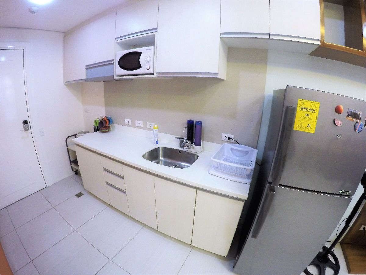 1 Bedroom Unit in Twin Oaks Place03