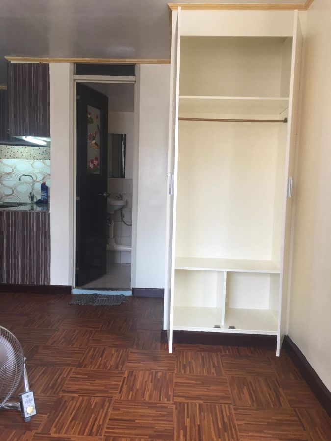 San Benissa Condo 1 bedroom unit with parking 11k near S&R and SM Fairview.04