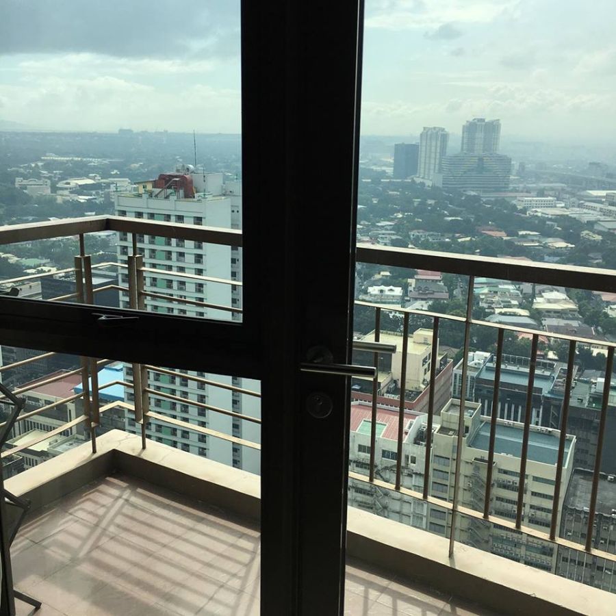 "KL Tower - Studio, Furnished with Balcony, 35 sqm, Makati City"07