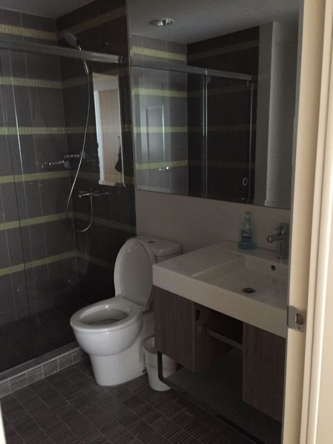 "For Rent Lease: Edades Tower, Studio, Furnished w parking, 33sqm, Rockwell"06