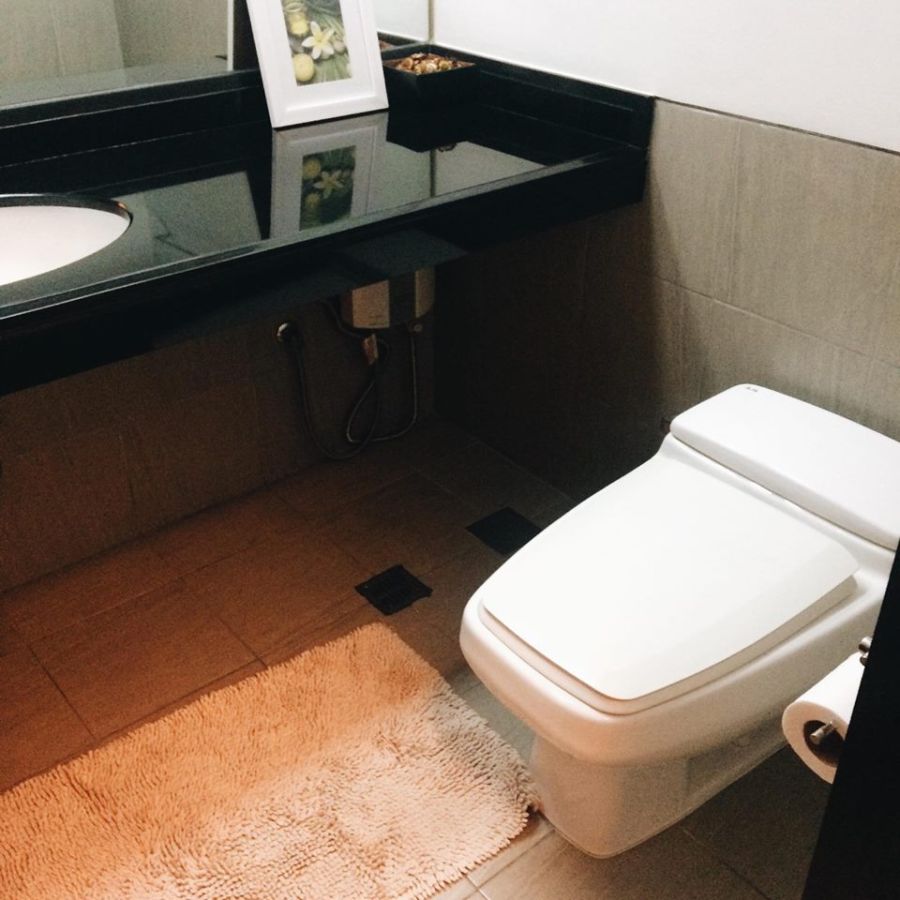 "For Rent Lease: TRAG, 2 Bedroom, Furnished w Parking, 123 sqm, Makati City"08