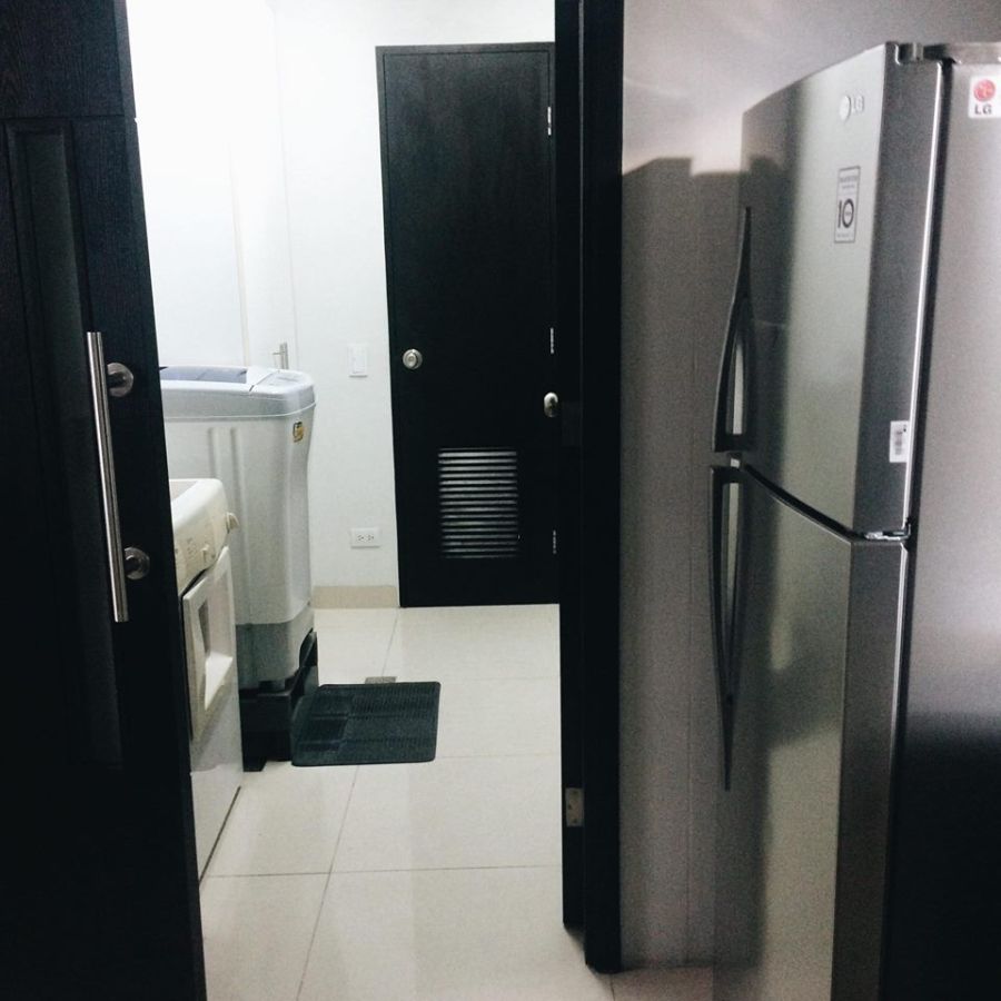 "For Rent Lease: TRAG, 2 Bedroom, Furnished w Parking, 123 sqm, Makati City"09