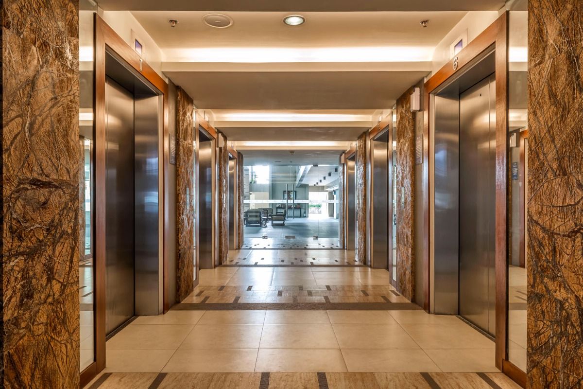 "1 Bedroom for rent in Makati, Park Terraces Point Tower"02