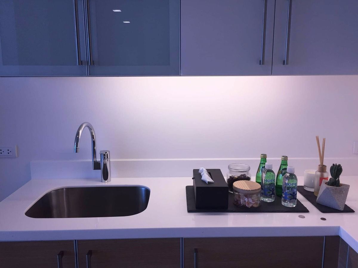 "1 Bedroom for rent in Makati, Park Terraces Point Tower"04