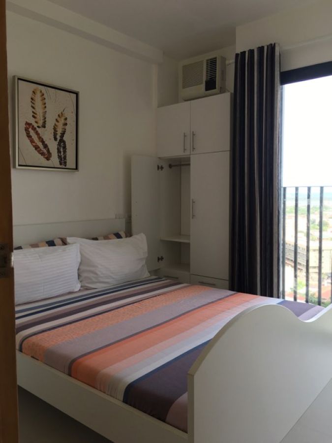 Fully Furnished 1BR Condo at Mabolo05