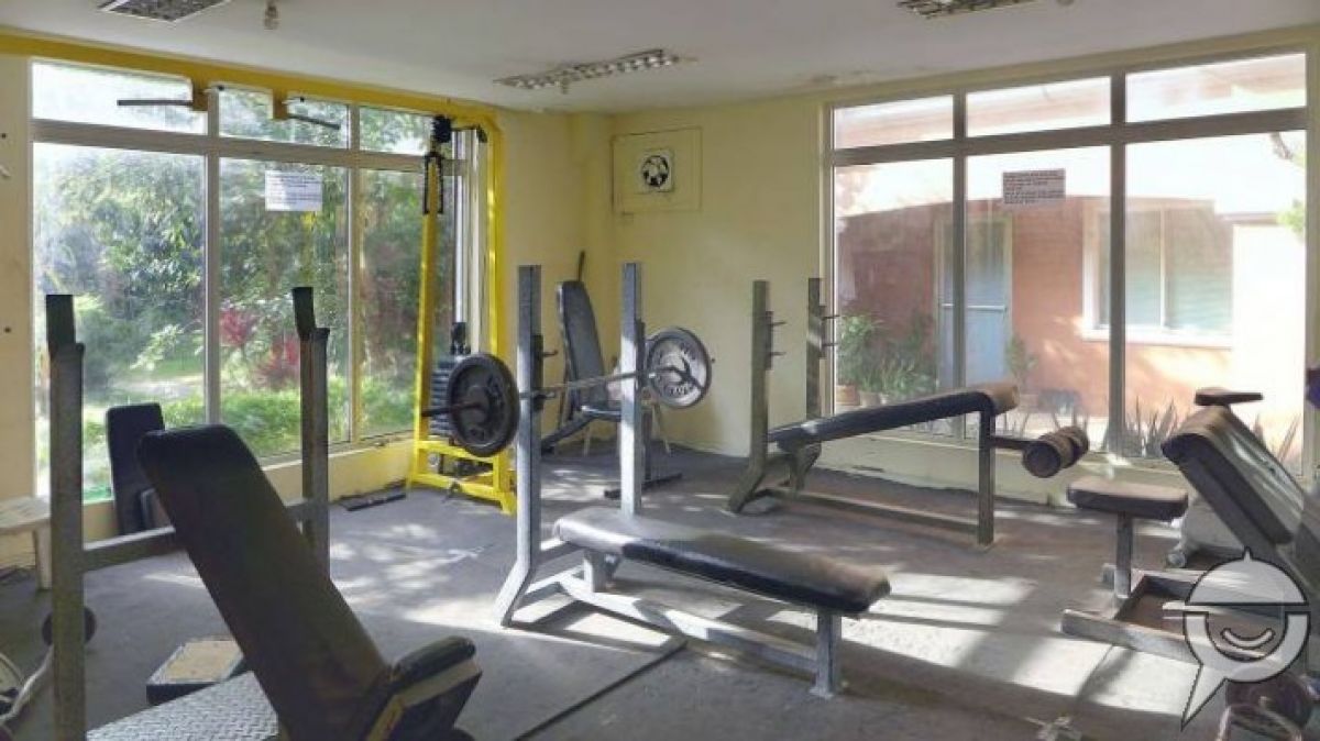 spacious condo near trinoma03