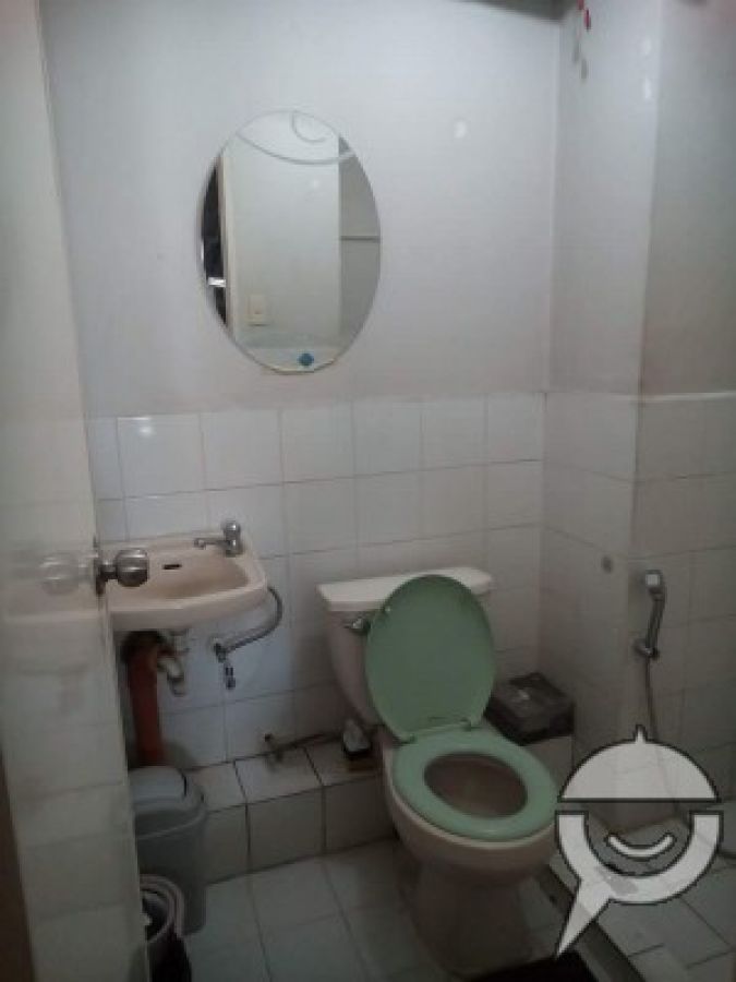 spacious condo near trinoma09