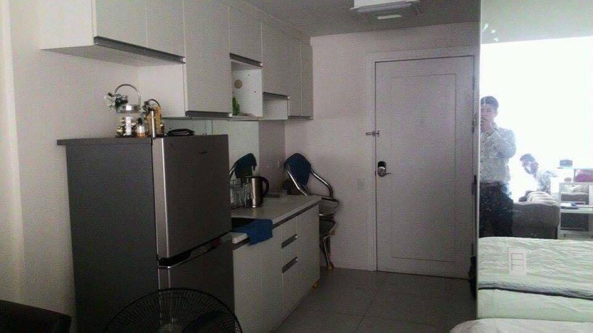 "Studio Type Unit, Fully Furnished At Twin Oaks Tower."06