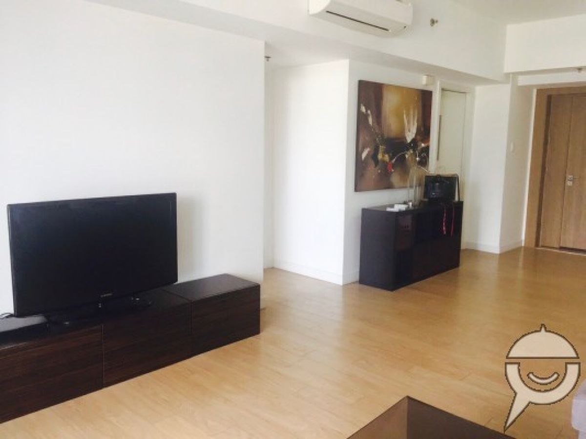 2 Bedroom Condo (131 sqm) with Balcony and Parking08