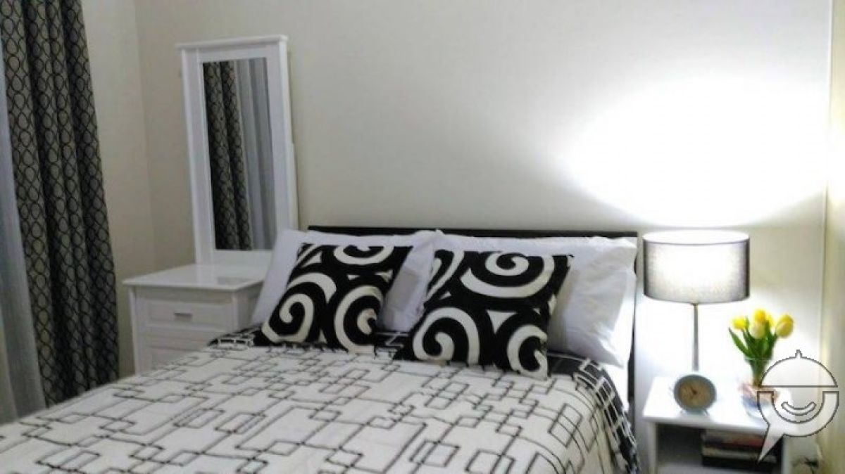 Cozy Condo at Wind Residences05