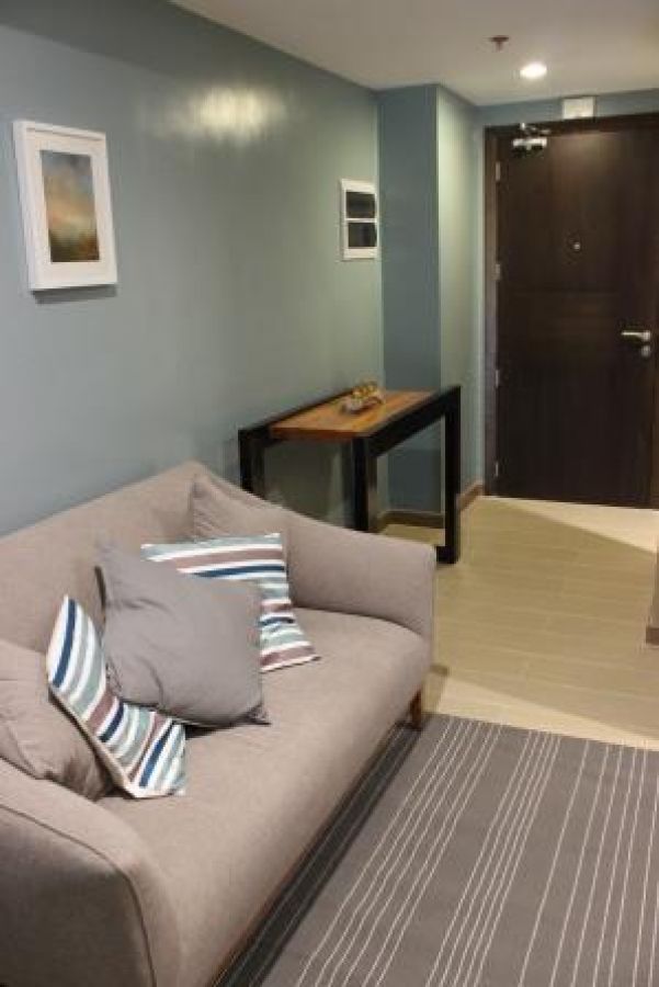 Venice Studio Apartment With Balcony and Parking For Rent10