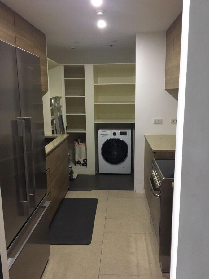 2Br FA: 119sqm Condominium. One Shangri-La Place South Tower04