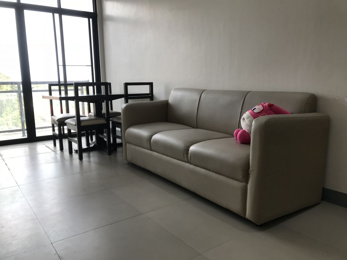 "2 bedroom For Rent at Lahug, near IT Park"03