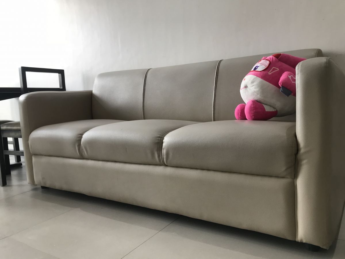 "2 bedroom For Rent at Lahug, near IT Park"07