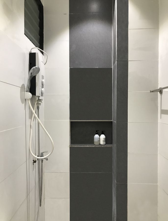"1 bedroom For Rent at Lahug, Cebu in One Barrel"09