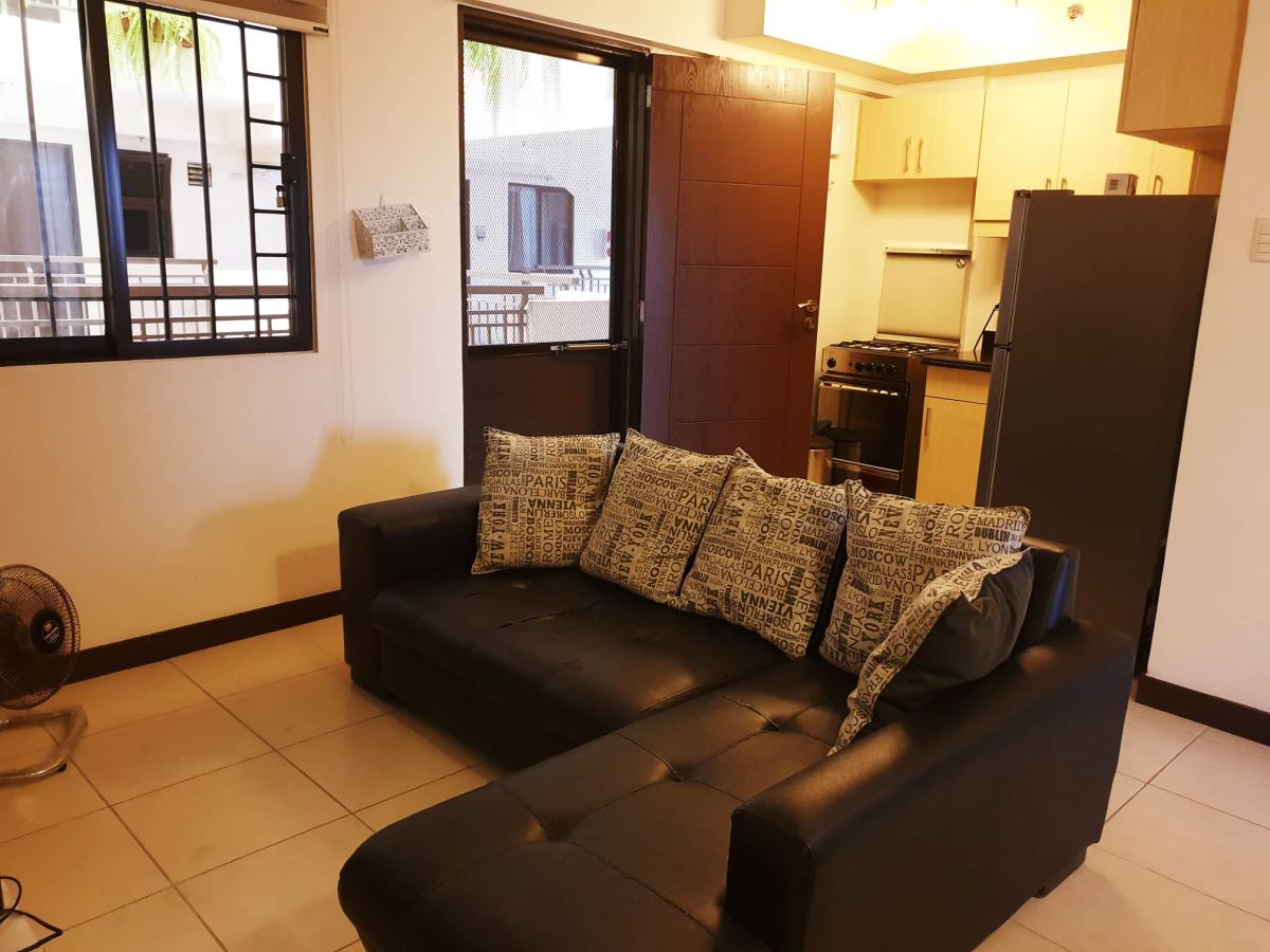 rush for rent near Macapagal Solaire Okada MOA NAIA 1234 Resort World COD Arista02