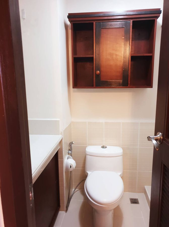 rush for rent near Macapagal Solaire Okada MOA NAIA 1234 Resort World COD Arista09