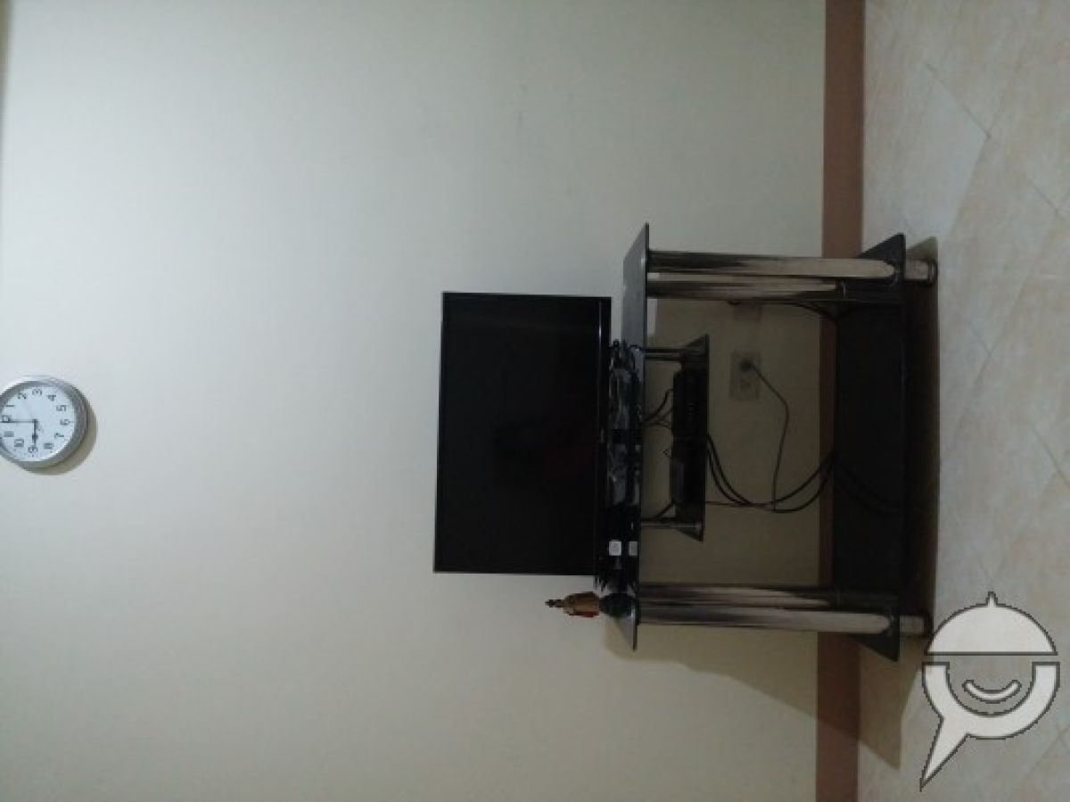 Cheap Fully Furnished Condo. Negotiable price along edsa shaw05