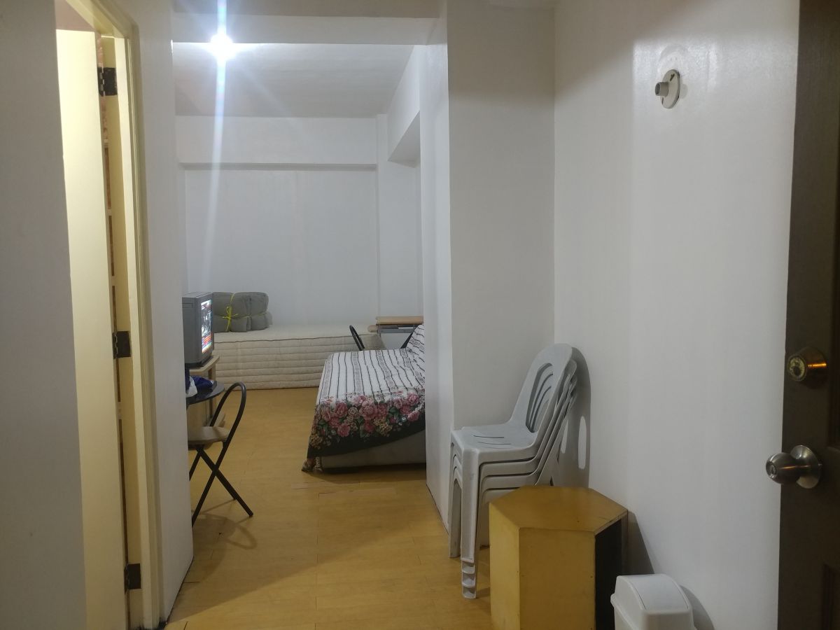 Condo Unit with 1 Bedroom for Lease in front of DLSU Manila04