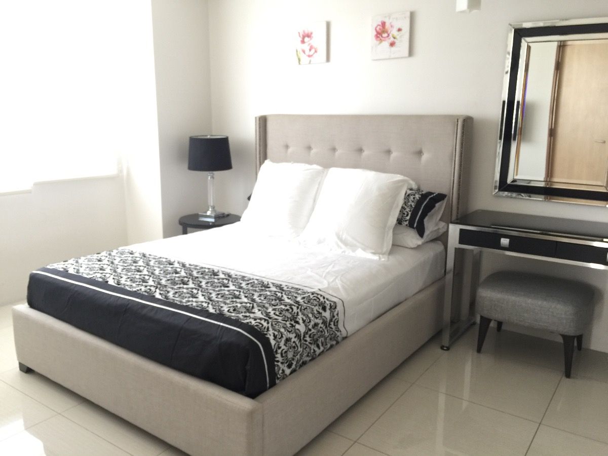 Elegant 1 Bedroom01