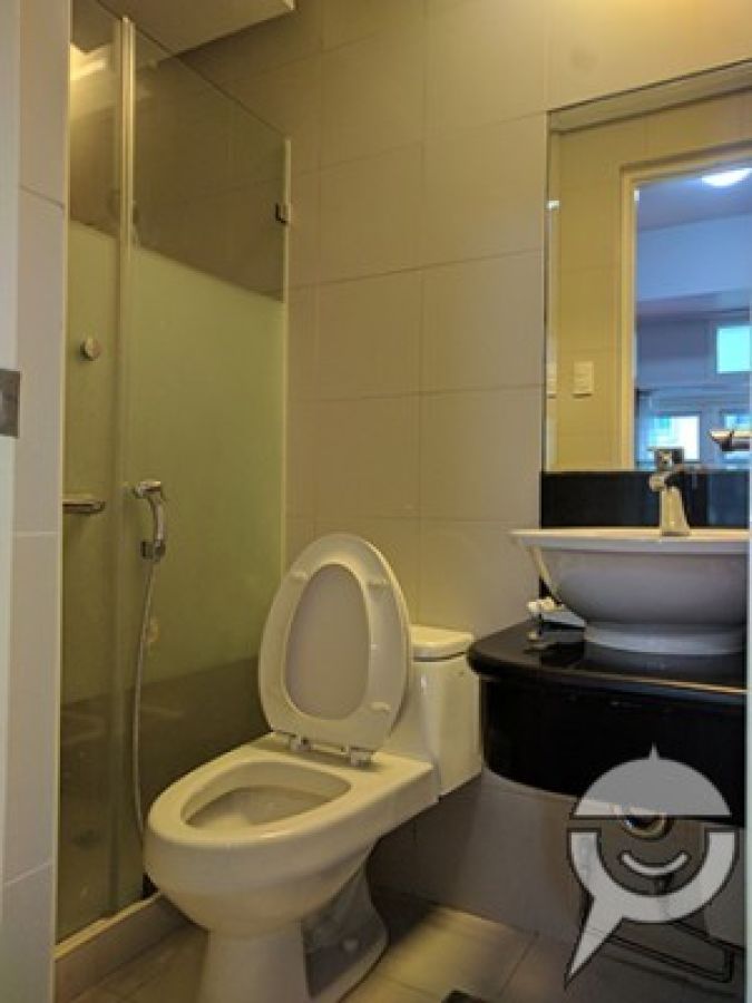 Fully-furnished Executive Studio Unit in Eastwood City (Le Grand 1)05